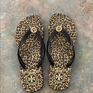Tory Burch  leopard flip flops